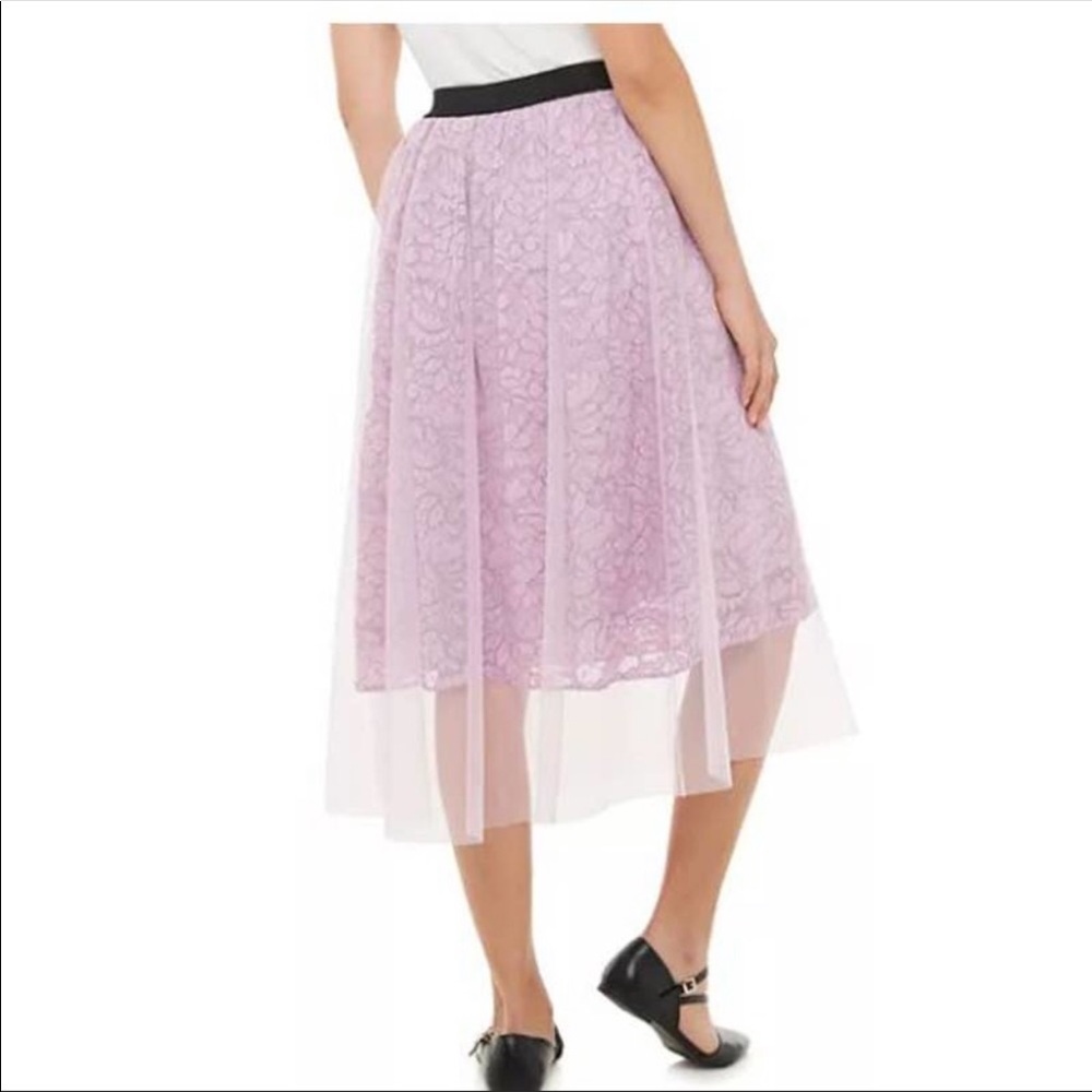 NWOT ELLE Lavender Mesh Lace Skirt Large